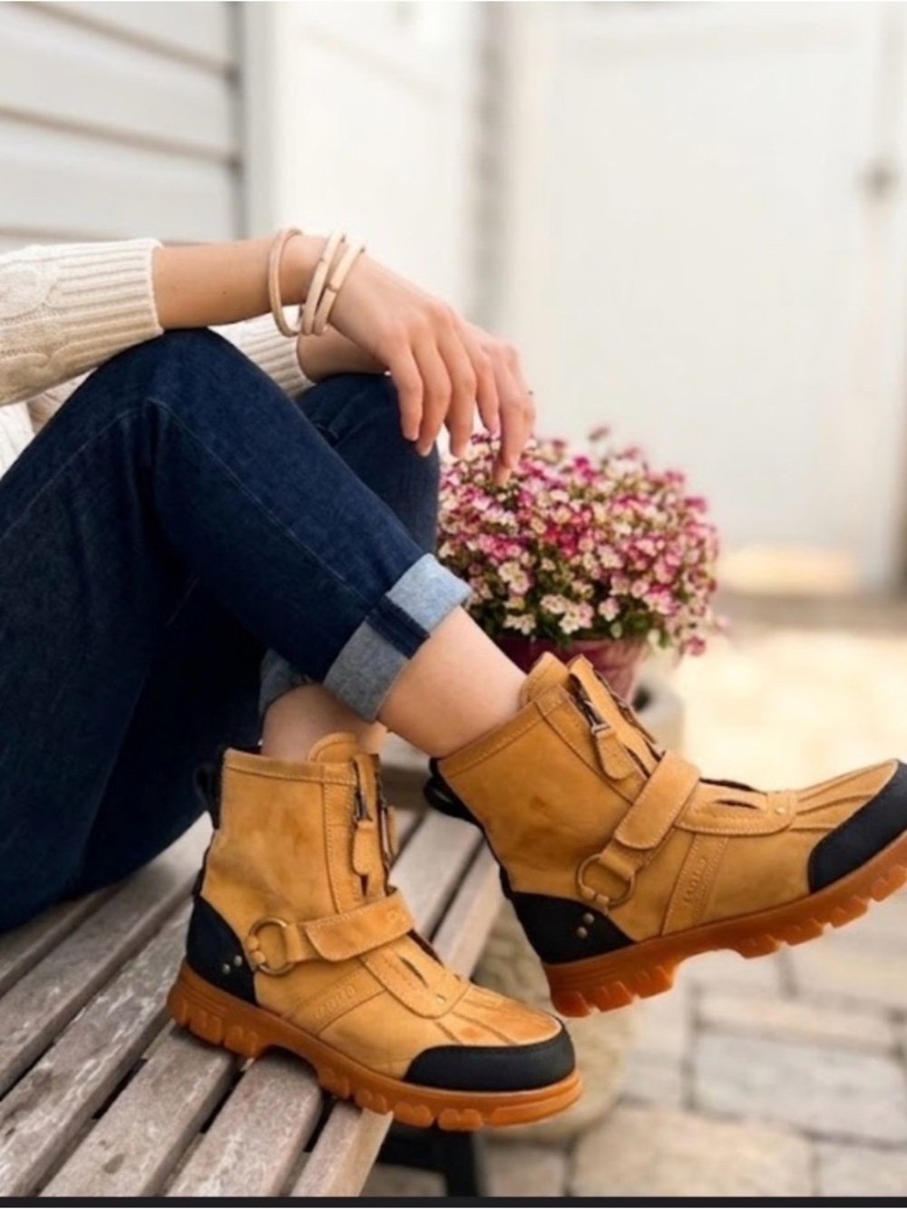 POLO by Ralph Lauren Tan Nubuck Strap Boots with Black Accents 7.5 D (women 8.5)